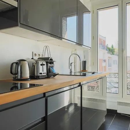 Modern Flat -1br-4p- 17e Appartement