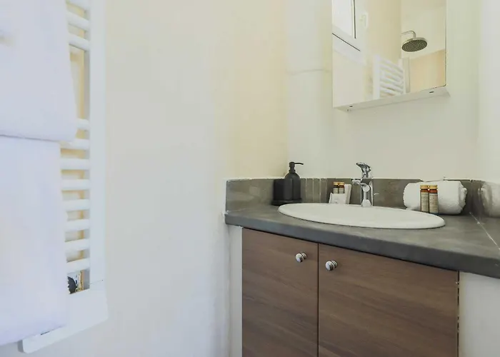아파트 Modern Flat -1br-4p- 17e 파리