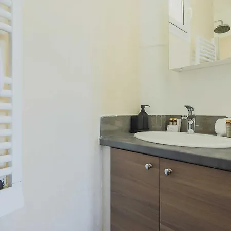 Appartement Modern Flat -1br-4p- 17e Paris